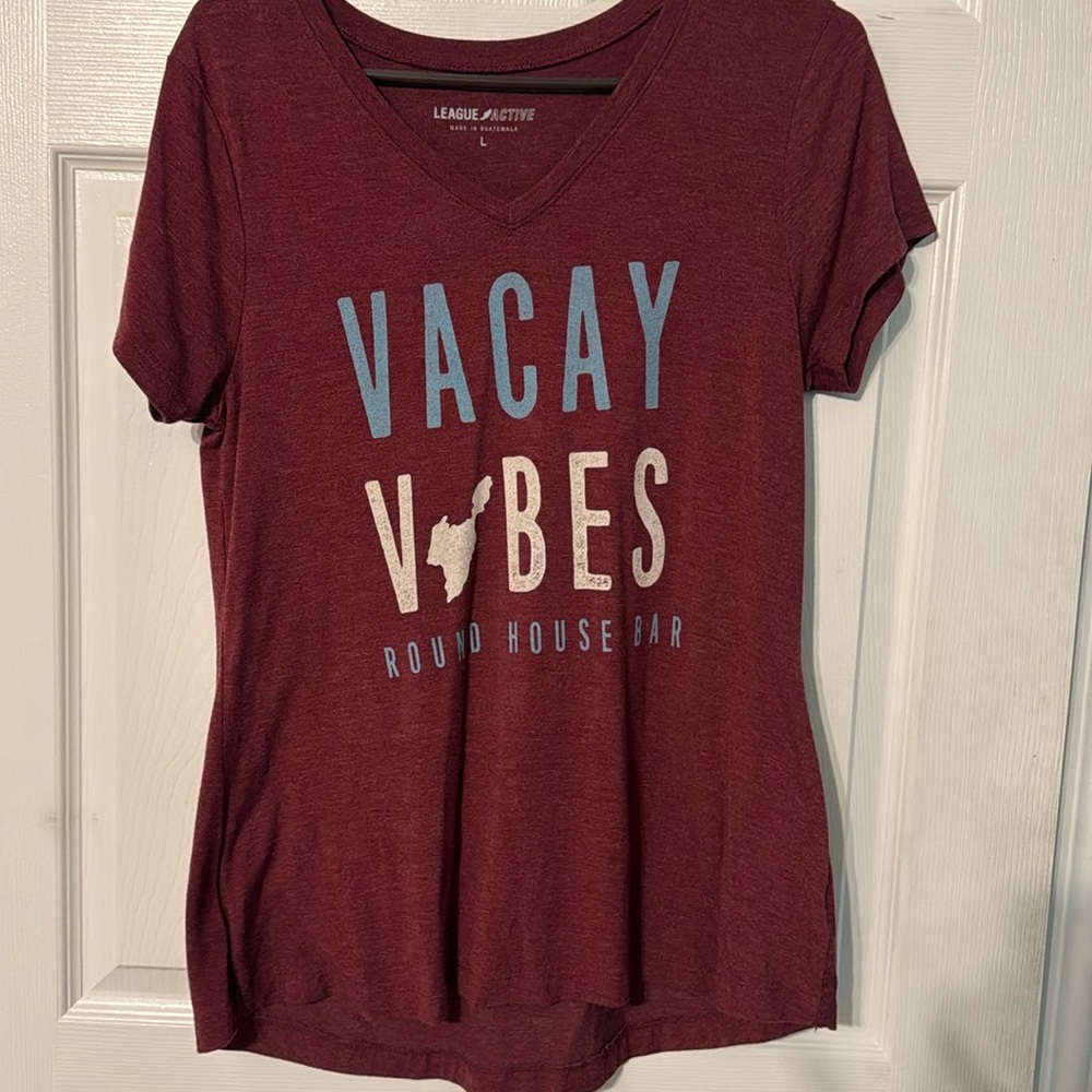 women’s v neck t shirt